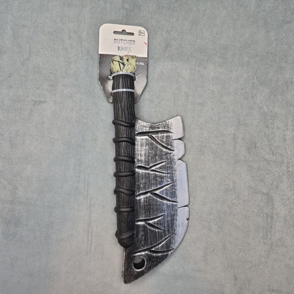 Butcher Knife Axe Skull on Handle Halloween Cosplay Prop Brand NEW